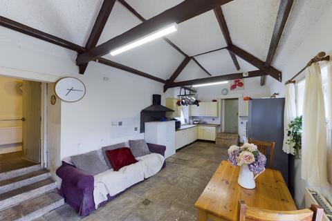 4 bedroom barn for sale - Maerdy Newydd Barn Bonvilston Cardiff CF5 6TR