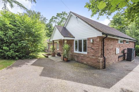 3 bedroom bungalow for sale - Old Lane, Mayfield