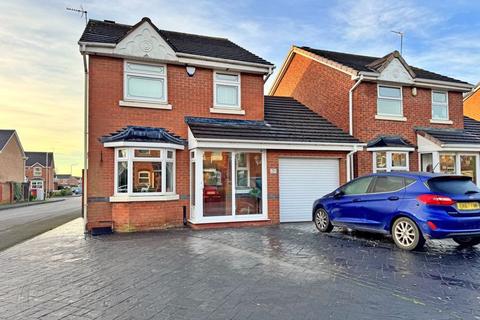 3 bedroom detached house for sale, Yale Drive, Wednesfield, Wolverhampton