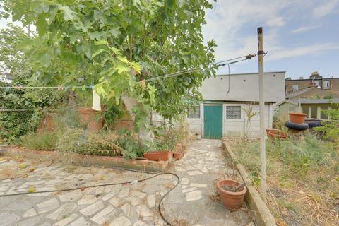 1 Wellmeadow Road, Catford, London, SE13 6SY