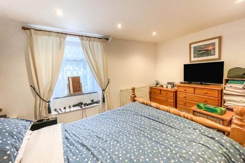 9 Witheridge Place, Ilfracombe, EX34 9RA