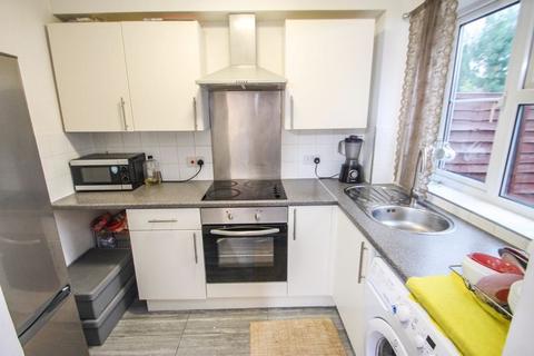 1 bedroom maisonette for sale, Church Road, Northolt