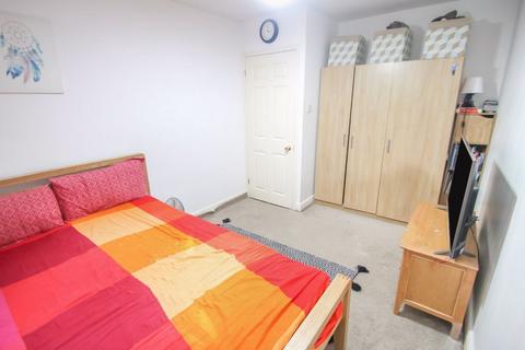 1 bedroom maisonette for sale, Church Road, Northolt