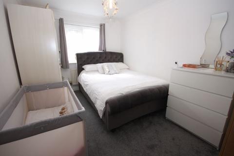 16 Appleby Close, Uxbridge, UB8 3FE