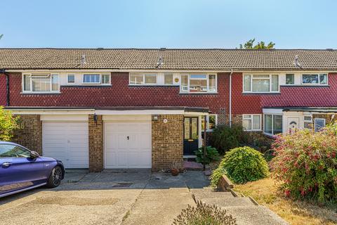 16 Ryarsh Crescent, Orpington, BR6 9SQ