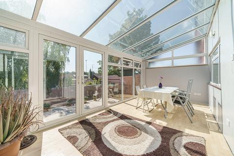 16 Ryarsh Crescent, Orpington, BR6 9SQ