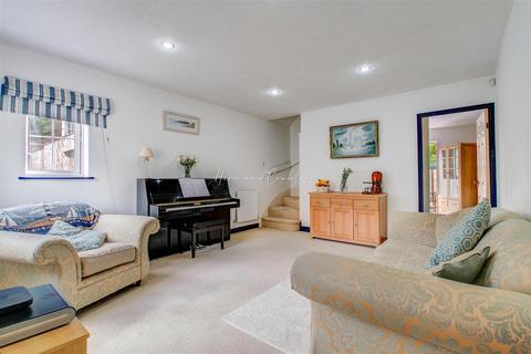 1 Kestell Drive, Cardiff, CF11 7BF