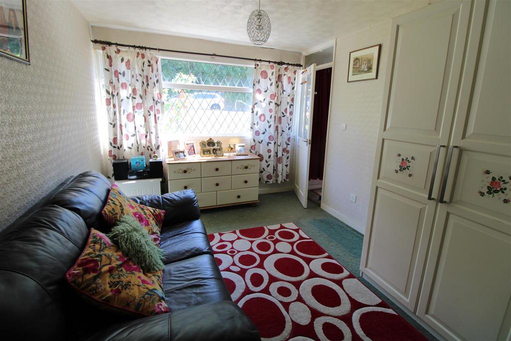 Admirals Way, Daventry 4 bed house £185,000