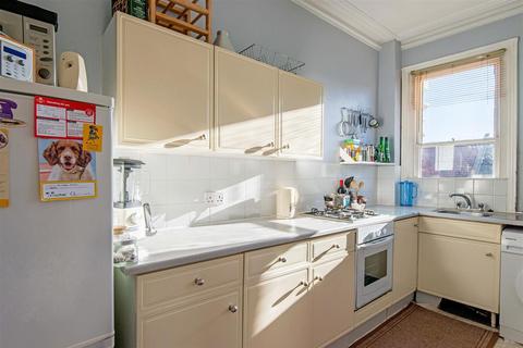 2 bedroom apartment for sale - Hillfield Road, West Hampstead, London NW6