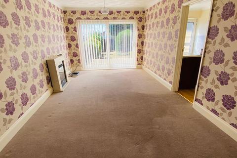 18 Brampton Walk, Northampton, NN3 6EJ