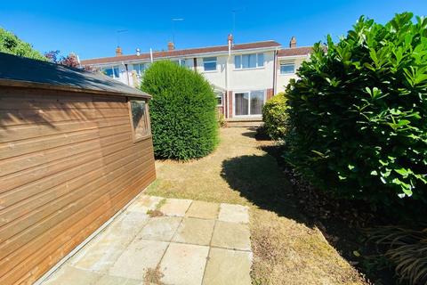18 Brampton Walk, Northampton, NN3 6EJ