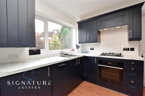 27 Pembridge Road, Bovingdon, Hemel Hempstead, HP3 0QN