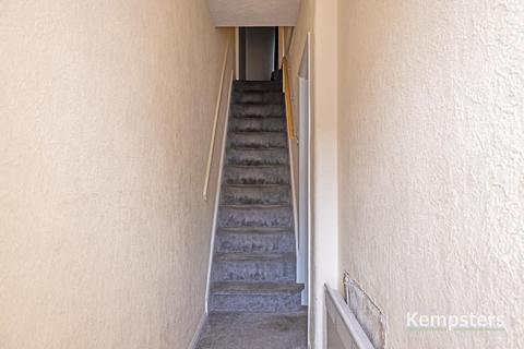 31 Castle Road, Grays, RM17 5YR