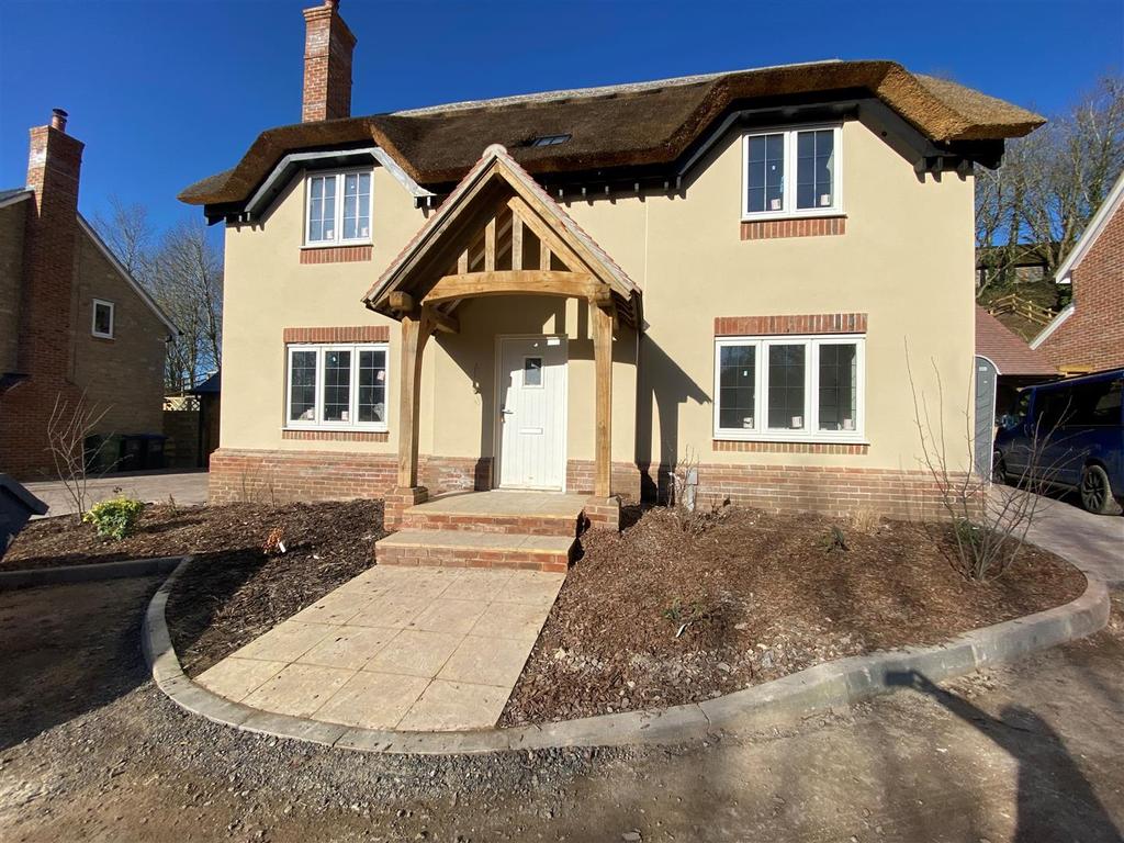 The Thatched House, Lighthorne, Moreton Morrell Lane, Warwick 4 bed