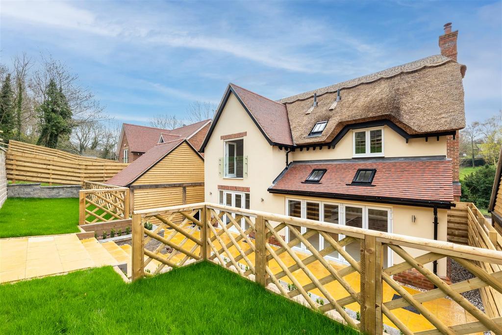 Moreton Morrell Lane, Lighthorne 4 bed detached house for sale £825,000