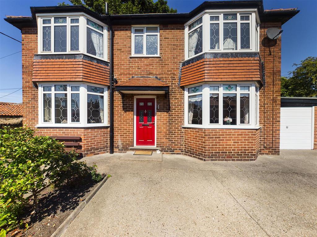 Main Street, Sewerby 3 bed detached house for sale £295,000