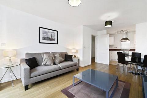 1 bedroom flat for sale, Annabel Close, London, E14