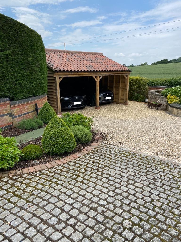 Carport iii.jpg