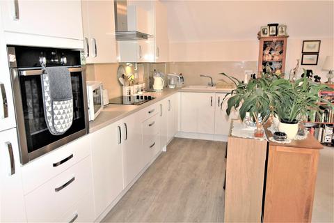 1 bedroom apartment for sale - Blackthorne Avenue, Humberston, Grimsby, N.E. Lincs, DN36 4ZB