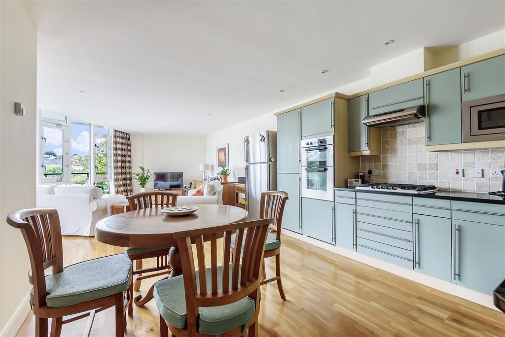 Malpas Road, Truro 3 bed apartment £380,000