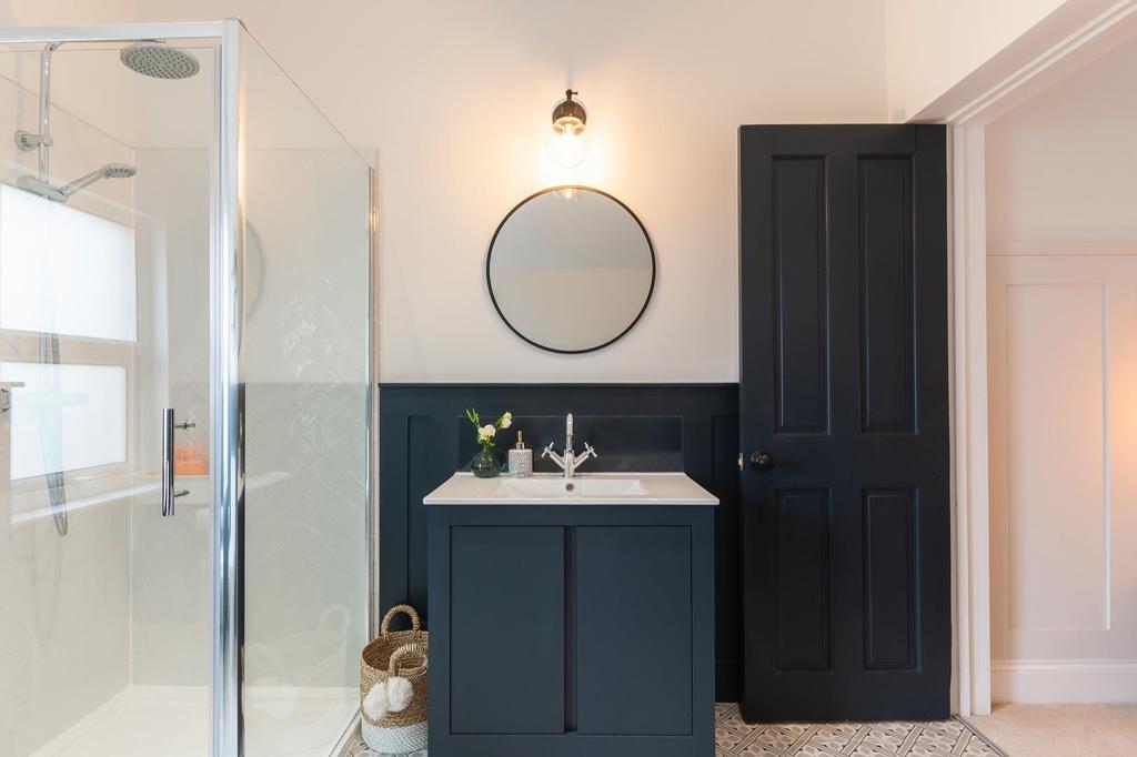 DAORYRUBMEP1 - Bathroom A.jpg