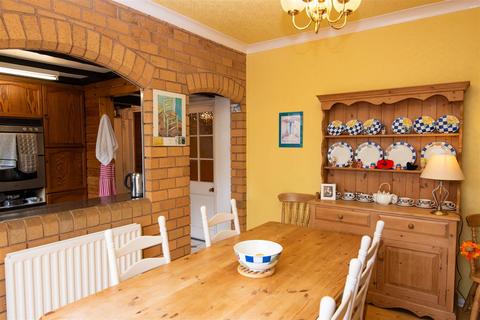 106 Askham Lane, York, YO24 3HP