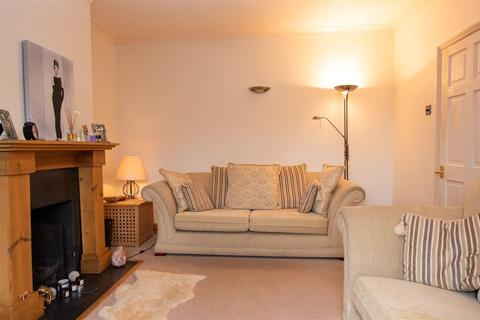 106 Askham Lane, York, YO24 3HP