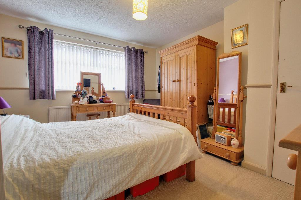 Bedroom 1 (front)
