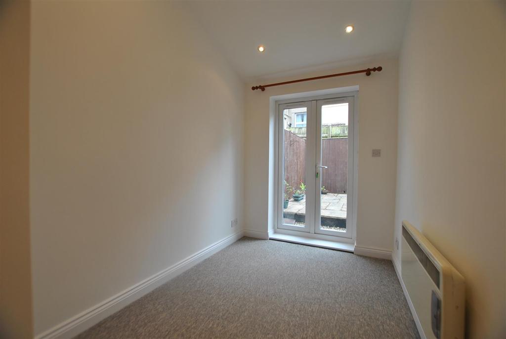 Windsor Terrace, Totterdown, Bristol 1 bed flat to rent £850 pcm (£196 pw)