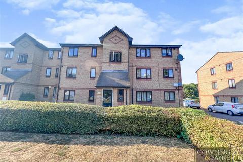 127 Chestnut Road, Vange, Basildon, SS16 4TD