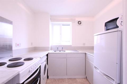 127 Chestnut Road, Vange, Basildon, SS16 4TD