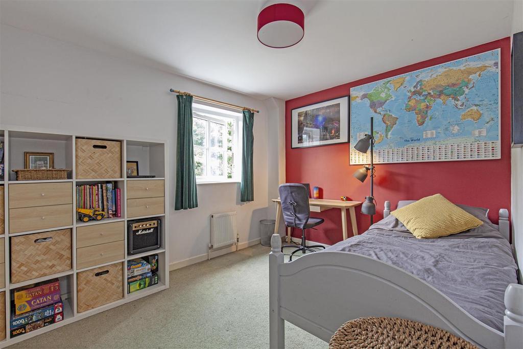 Bedroom 2-1.jpg