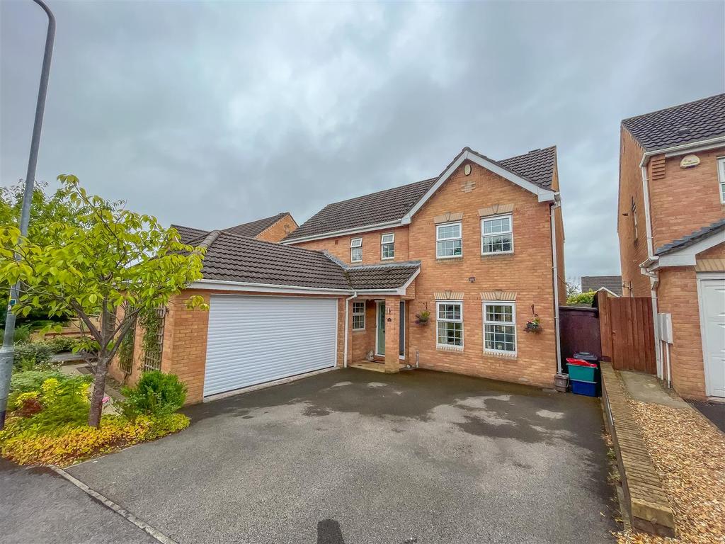 Great Oaks Park, Rogerstone, Newport 4 bed detached house for sale £