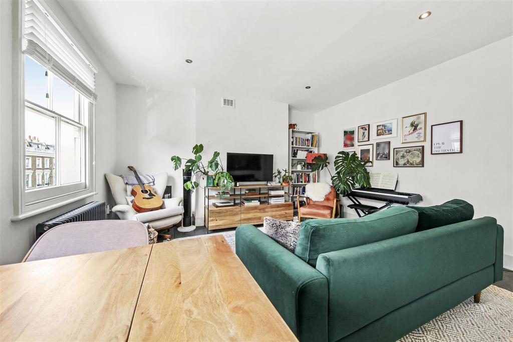 Fitzroy Road, Primrose Hill, London 2 bed apartment for sale - £1,000,000