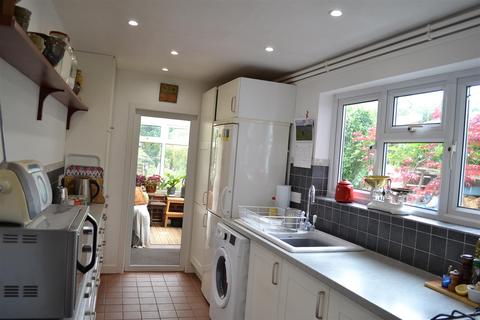 151 Bargates, Leominster, HR6 8QT