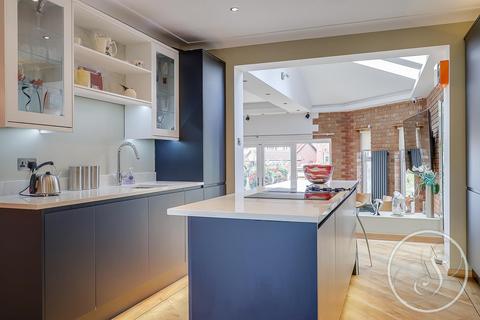 28 Temple Gate, Leeds, LS15 0PL
