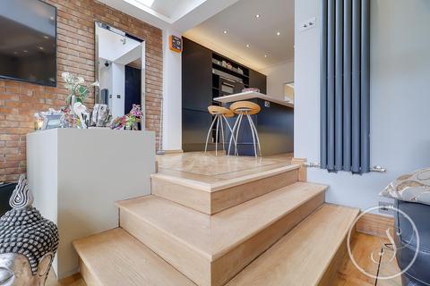 28 Temple Gate, Leeds, LS15 0PL
