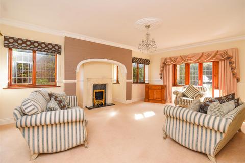 4 bedroom detached house to rent, Keepers Lodge, Popes Lane, Tettenhall