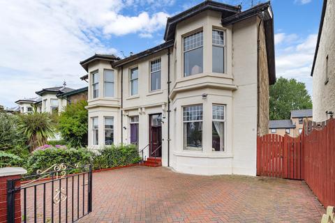 12 Myrtle Park, Glasgow, G42 8UQ
