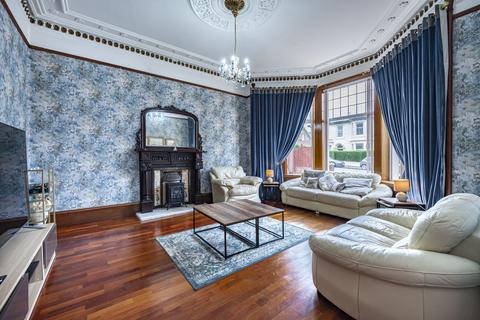 12 Myrtle Park, Glasgow, G42 8UQ