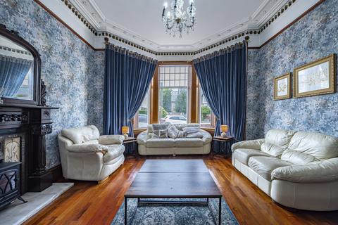12 Myrtle Park, Glasgow, G42 8UQ