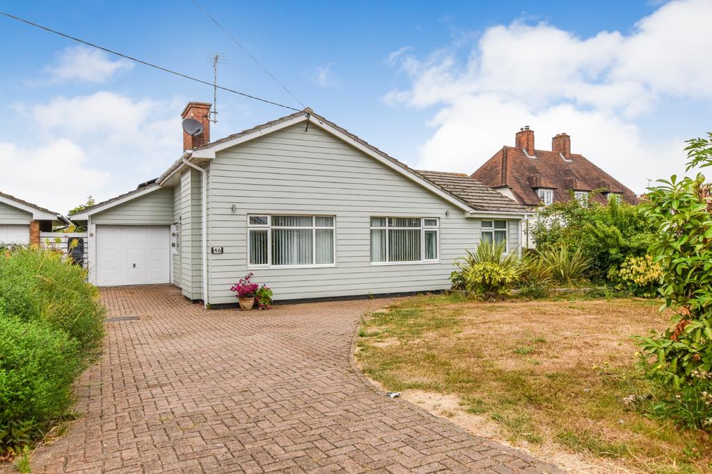 The Street, Latchingdon 3 bed detached bungalow £435,000