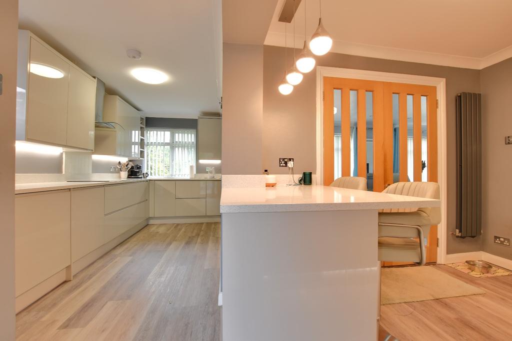 The Street, Latchingdon 3 bed detached bungalow £435,000