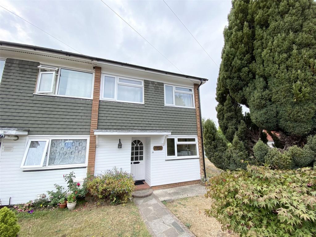 Durfold Drive, Reigate, Surrey, RH2 3 bed end of terrace house £1,900