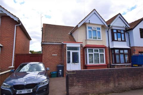 3 bedroom semi-detached house for sale - Finlay Road, Gloucester, Gloucestershire, GL4