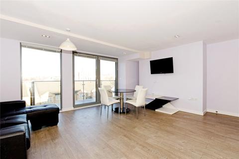 3 bedroom apartment to rent - Mintern Street, Hoxton, London, N1