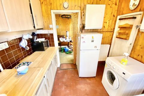 17 Redhill Drive, Edgware, HA8 5JL