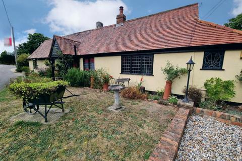 8 Lenacre Lane, Whitfield, Dover, CT16 3HL