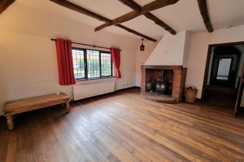 8 Lenacre Lane, Whitfield, Dover, CT16 3HL