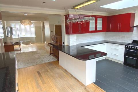 130 Towcester Road, Northampton, NN4 8LH